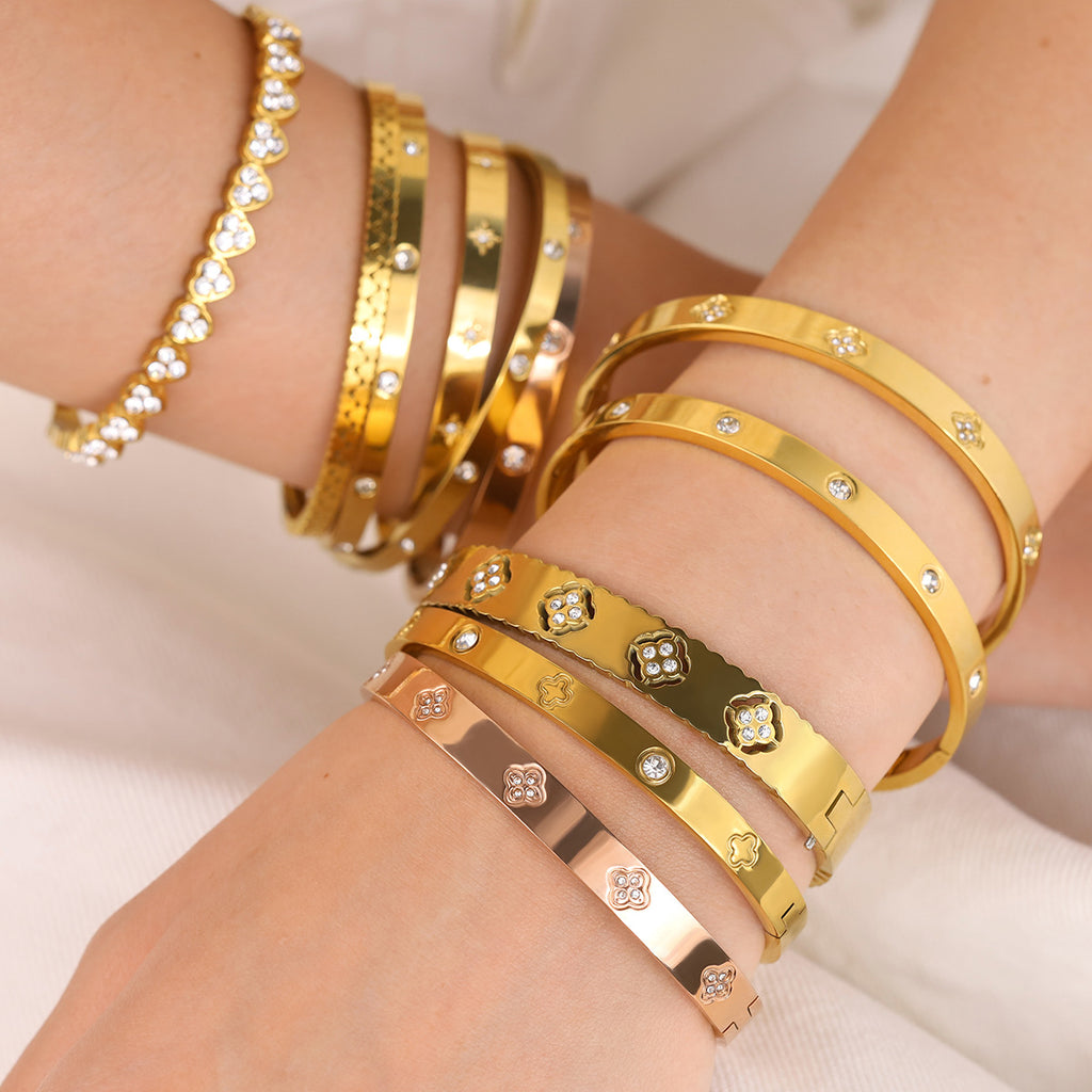 Classic Crystal Bangle Bracelet | 18K Gold Plated 316L Stainless Steel | Wholesale OEM