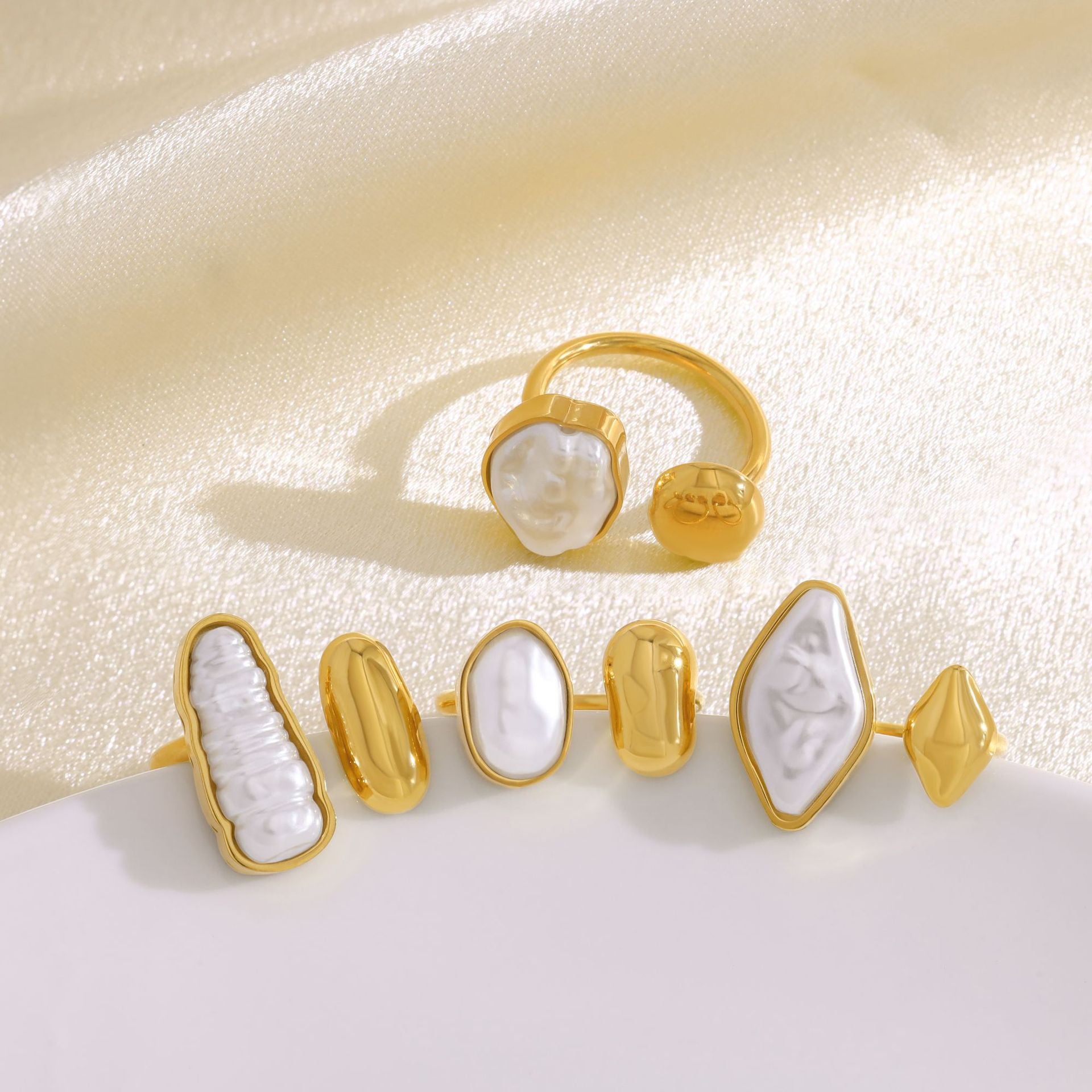 Baroque Pearl Minimalist Stackable Ring | 18K Gold Plated 316L Stainless Steel | Wholesale OEM